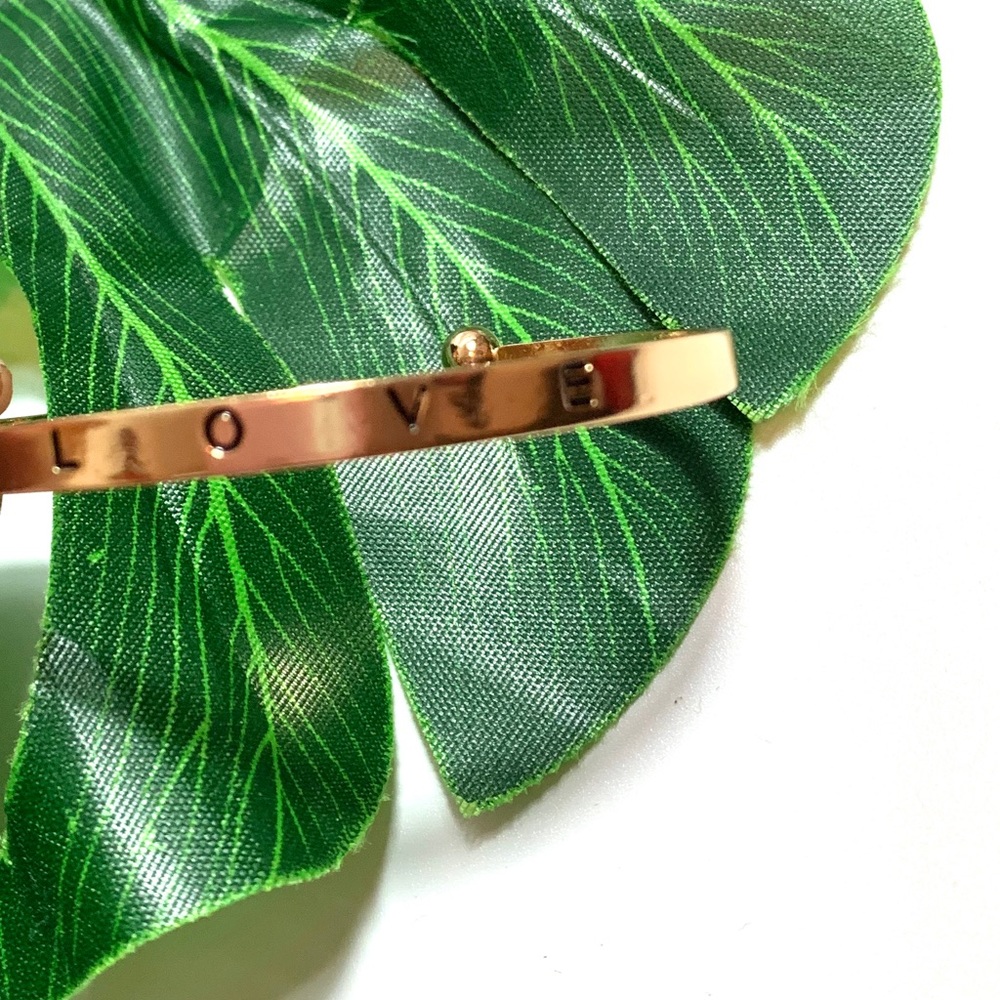 New Love bracelet stainless steel gold 3 pack